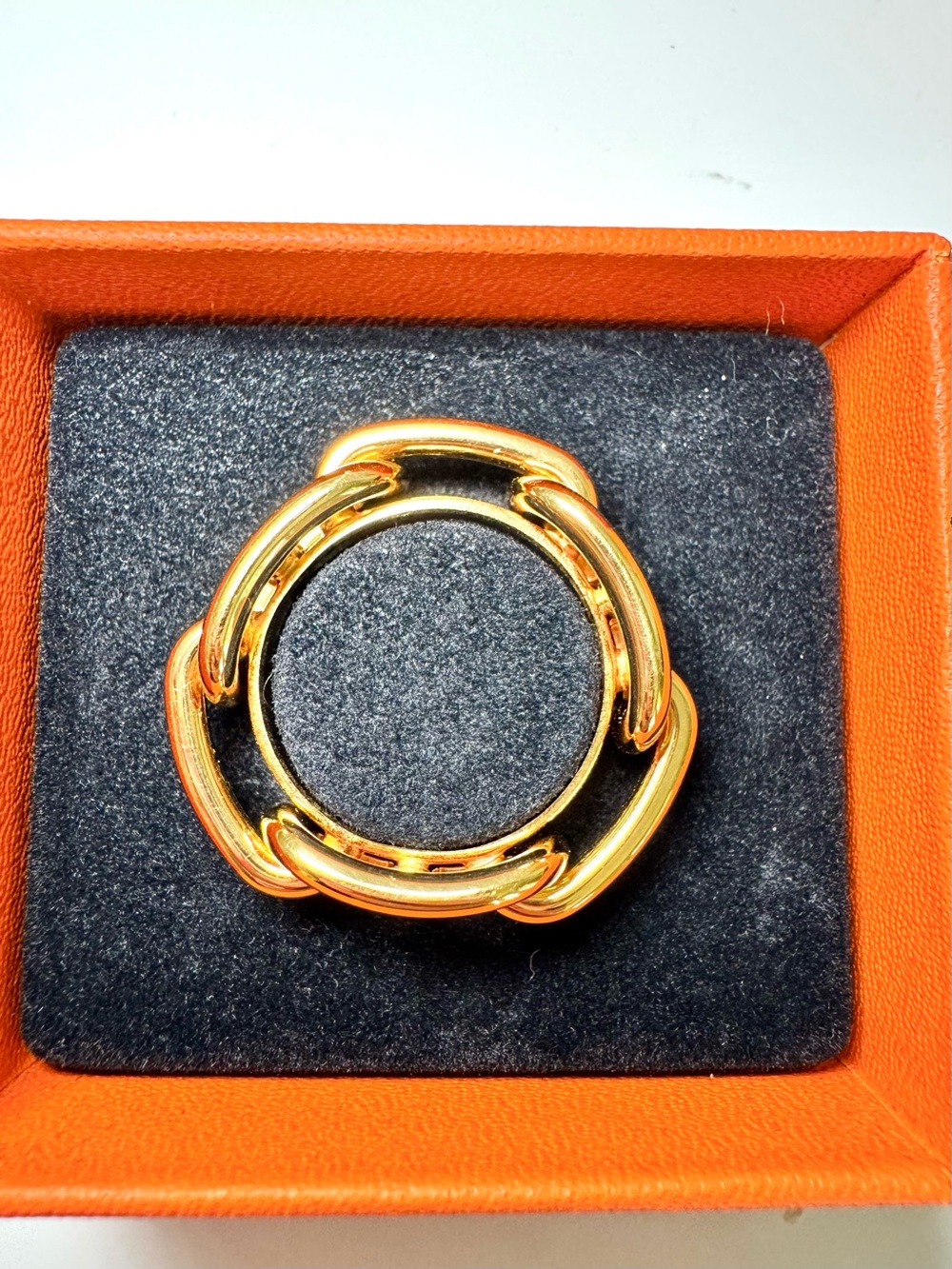 Hermes Vintage Gold Metal Chaine D'Ancre Scarf Ring Charm - Picture 3 of 8